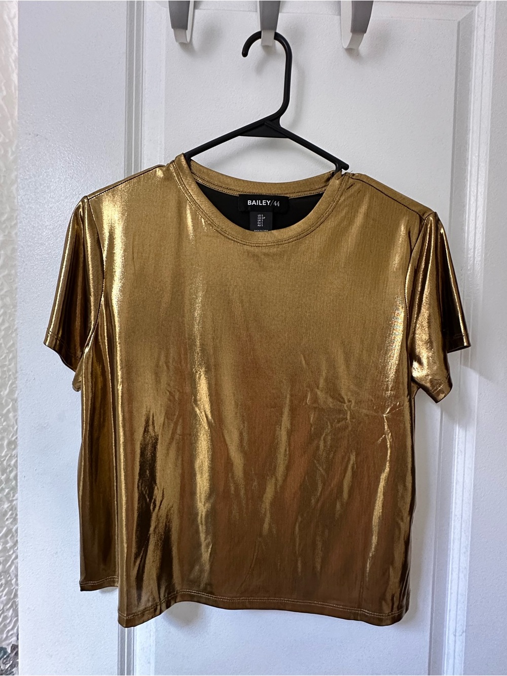 Gold Short Sleeve Cropped Tee